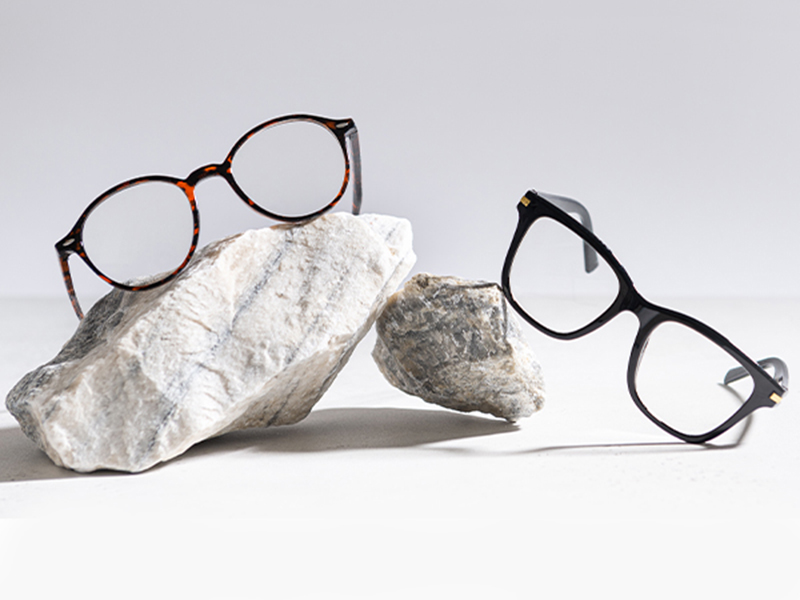 EYEWEAR